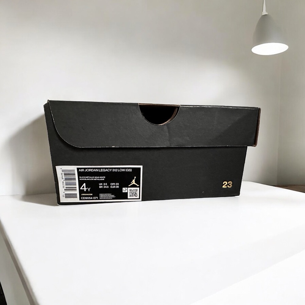 EMPTY SHOE BOX Air Jordan Legacy 312 Low GS Youth Boys Black White Gold Size 4
